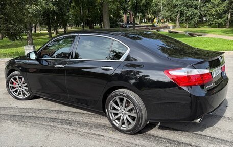 Honda Accord IX рестайлинг, 2013 год, 1 430 000 рублей, 4 фотография