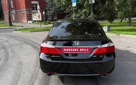 Honda Accord IX рестайлинг, 2013 год, 1 430 000 рублей, 2 фотография