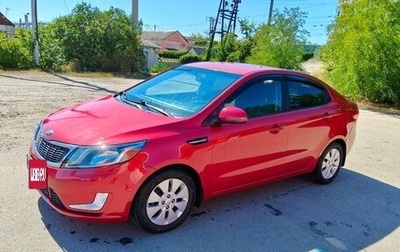KIA Rio III рестайлинг, 2013 год, 585 000 рублей, 1 фотография