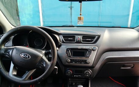 KIA Rio III рестайлинг, 2013 год, 585 000 рублей, 11 фотография