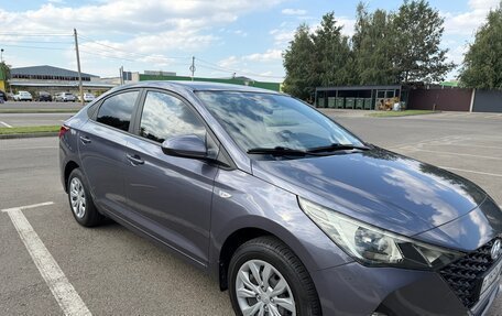 Hyundai Accent IV, 2023 год, 1 800 000 рублей, 5 фотография