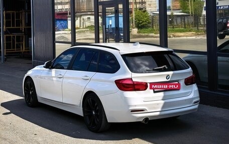 BMW 3 серия, 2017 год, 1 850 000 рублей, 14 фотография