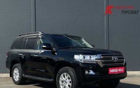 Toyota Land Cruiser 200, 2019 год, 5 450 000 рублей, 3 фотография
