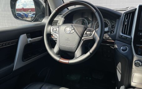 Toyota Land Cruiser 200, 2019 год, 5 450 000 рублей, 15 фотография