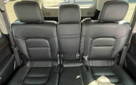 Toyota Land Cruiser 200, 2019 год, 5 450 000 рублей, 24 фотография