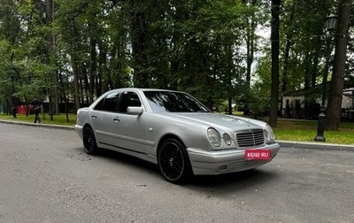 Mercedes-Benz E-Класс, 1998 год, 600 000 рублей, 1 фотография