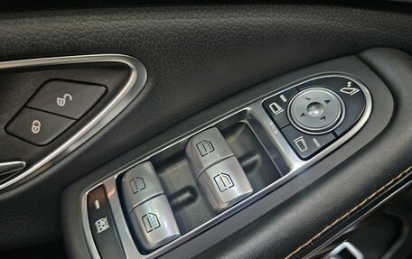 Mercedes-Benz S-Класс, 2018 год, 4 070 000 рублей, 25 фотография