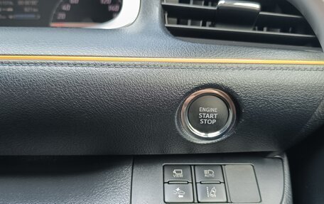 Toyota Sienta II, 2020 год, 1 490 000 рублей, 15 фотография
