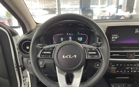 KIA K3, 2022 год, 1 240 000 рублей, 10 фотография
