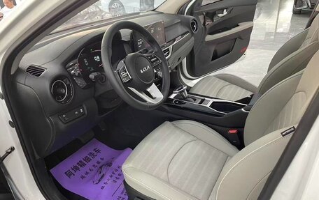 KIA K3, 2022 год, 1 240 000 рублей, 7 фотография