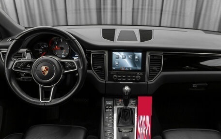 Porsche Macan I рестайлинг, 2016 год, 4 590 000 рублей, 8 фотография