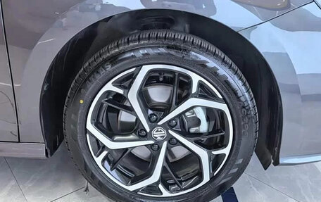 MG 5, 2024 год, 2 300 000 рублей, 6 фотография