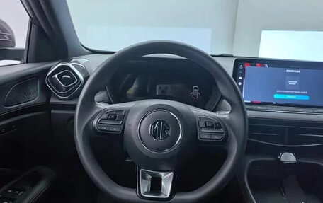 MG 5, 2024 год, 2 300 000 рублей, 8 фотография