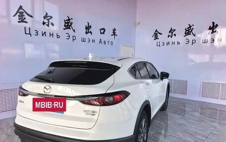 Mazda CX-4, 2021 год, 2 470 550 рублей, 3 фотография