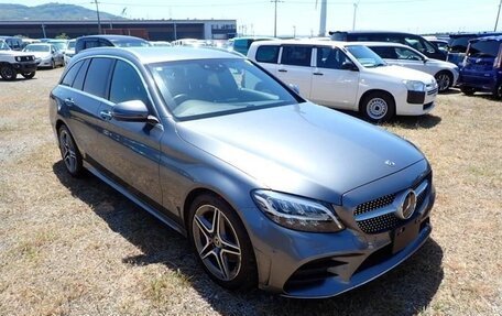 Mercedes-Benz C-Класс, 2019 год, 1 600 000 рублей, 2 фотография