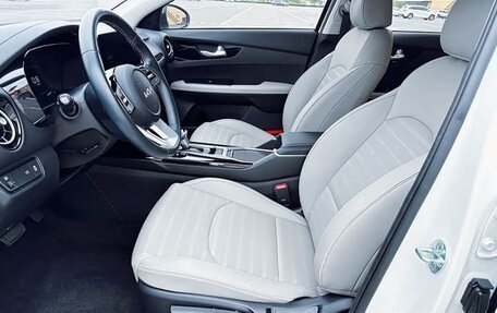 KIA K3, 2022 год, 1 170 000 рублей, 10 фотография