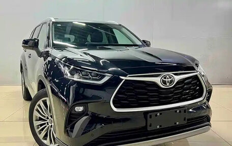 Toyota Highlander, 2022 год, 5 472 550 рублей, 21 фотография