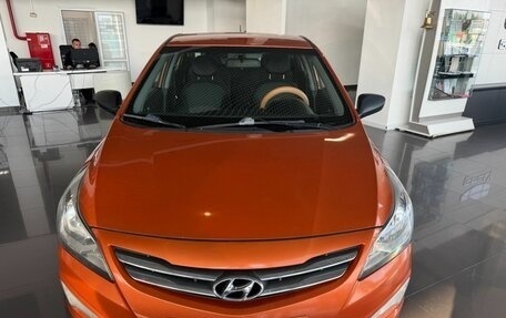 Hyundai Solaris II рестайлинг, 2015 год, 779 000 рублей, 2 фотография