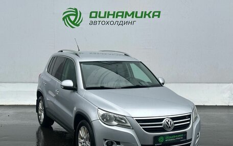 Volkswagen Tiguan I, 2011 год, 1 040 000 рублей, 3 фотография