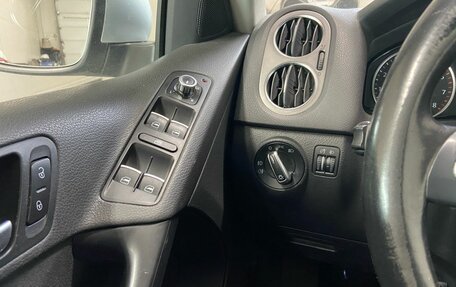 Volkswagen Tiguan I, 2011 год, 1 040 000 рублей, 18 фотография