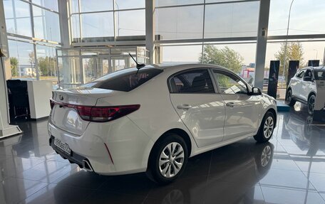 KIA Rio IV, 2021 год, 1 495 000 рублей, 4 фотография