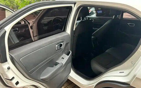 Honda Vezel, 2023 год, 1 542 000 рублей, 13 фотография