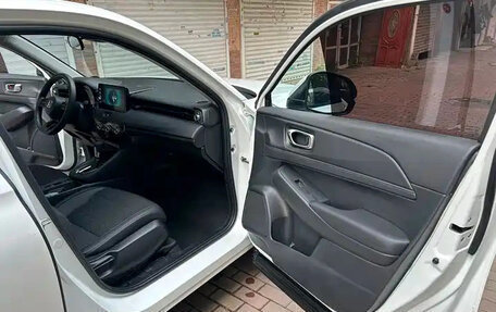 Honda Vezel, 2023 год, 1 542 000 рублей, 9 фотография