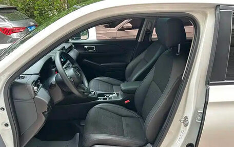 Honda Vezel, 2023 год, 1 542 000 рублей, 5 фотография