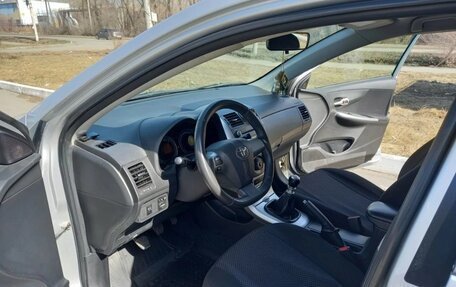 Toyota Corolla, 2011 год, 970 000 рублей, 7 фотография