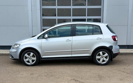 Volkswagen Golf Plus I, 2008 год, 485 000 рублей, 2 фотография