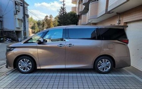 Toyota Alphard, 2026 год, 8 020 000 рублей, 4 фотография