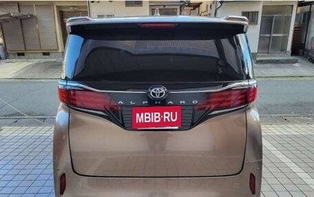 Toyota Alphard, 2026 год, 8 020 000 рублей, 9 фотография