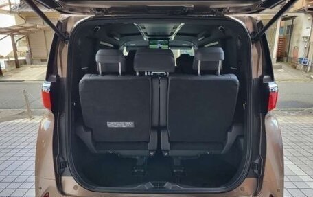 Toyota Alphard, 2026 год, 8 020 000 рублей, 12 фотография