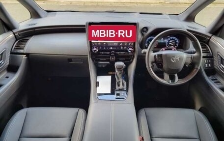 Toyota Alphard, 2026 год, 8 020 000 рублей, 19 фотография