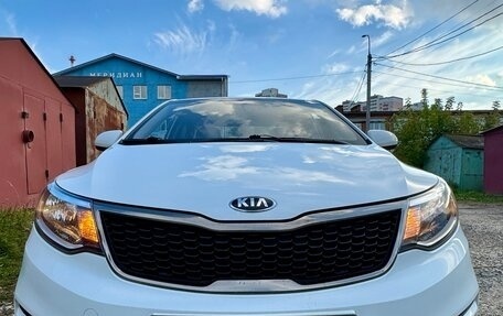 KIA Rio III рестайлинг, 2016 год, 990 000 рублей, 15 фотография