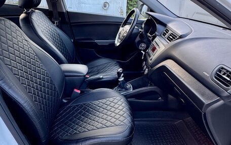 KIA Rio III рестайлинг, 2016 год, 990 000 рублей, 19 фотография