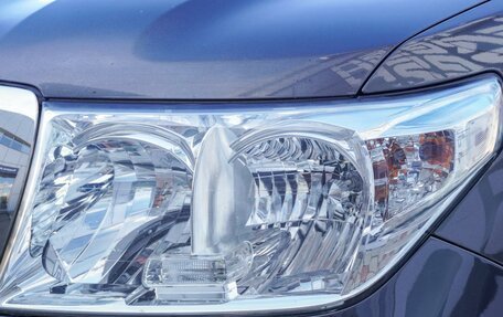 Toyota Land Cruiser 200, 2011 год, 3 490 000 рублей, 7 фотография