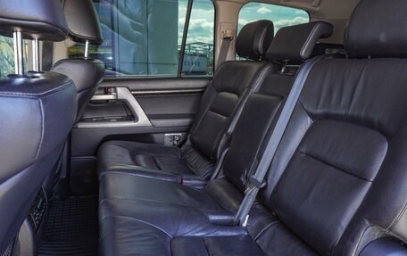 Toyota Land Cruiser 200, 2011 год, 3 490 000 рублей, 16 фотография
