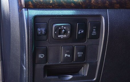 Toyota Land Cruiser 200, 2011 год, 3 490 000 рублей, 24 фотография
