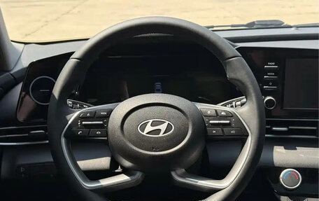 Hyundai Elantra, 2023 год, 1 510 000 рублей, 11 фотография