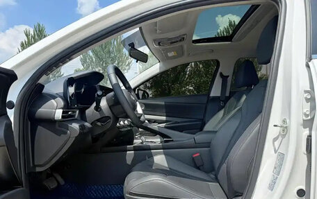 Hyundai Elantra, 2023 год, 1 510 000 рублей, 9 фотография
