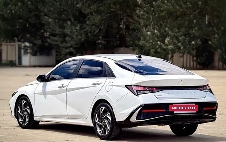 Hyundai Elantra, 2023 год, 1 510 000 рублей, 7 фотография