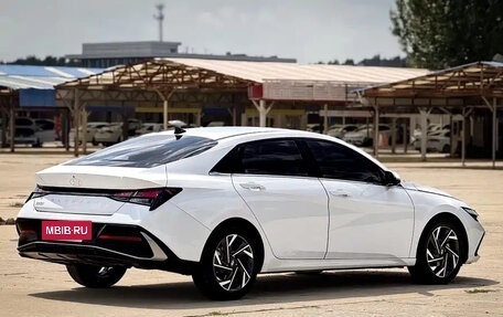 Hyundai Elantra, 2023 год, 1 510 000 рублей, 5 фотография
