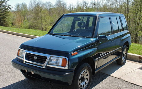 Suzuki Sidekick I, 1996 год, 300 000 рублей, 1 фотография