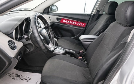 Chevrolet Cruze II, 2011 год, 749 000 рублей, 8 фотография