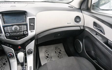 Chevrolet Cruze II, 2011 год, 749 000 рублей, 12 фотография