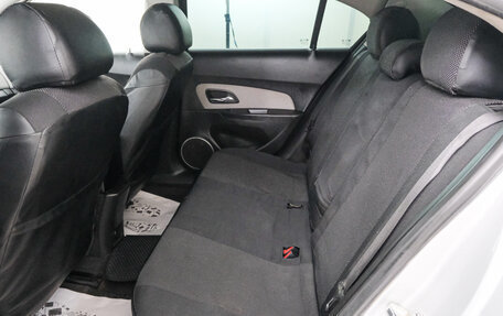 Chevrolet Cruze II, 2011 год, 749 000 рублей, 21 фотография