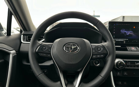 Toyota RAV4, 2025 год, 3 850 000 рублей, 12 фотография