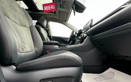 Toyota RAV4, 2025 год, 3 850 000 рублей, 22 фотография