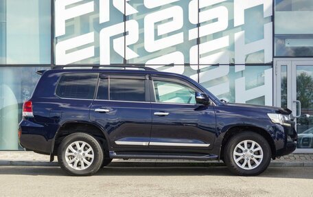 Toyota Land Cruiser 200, 2017 год, 5 670 000 рублей, 5 фотография